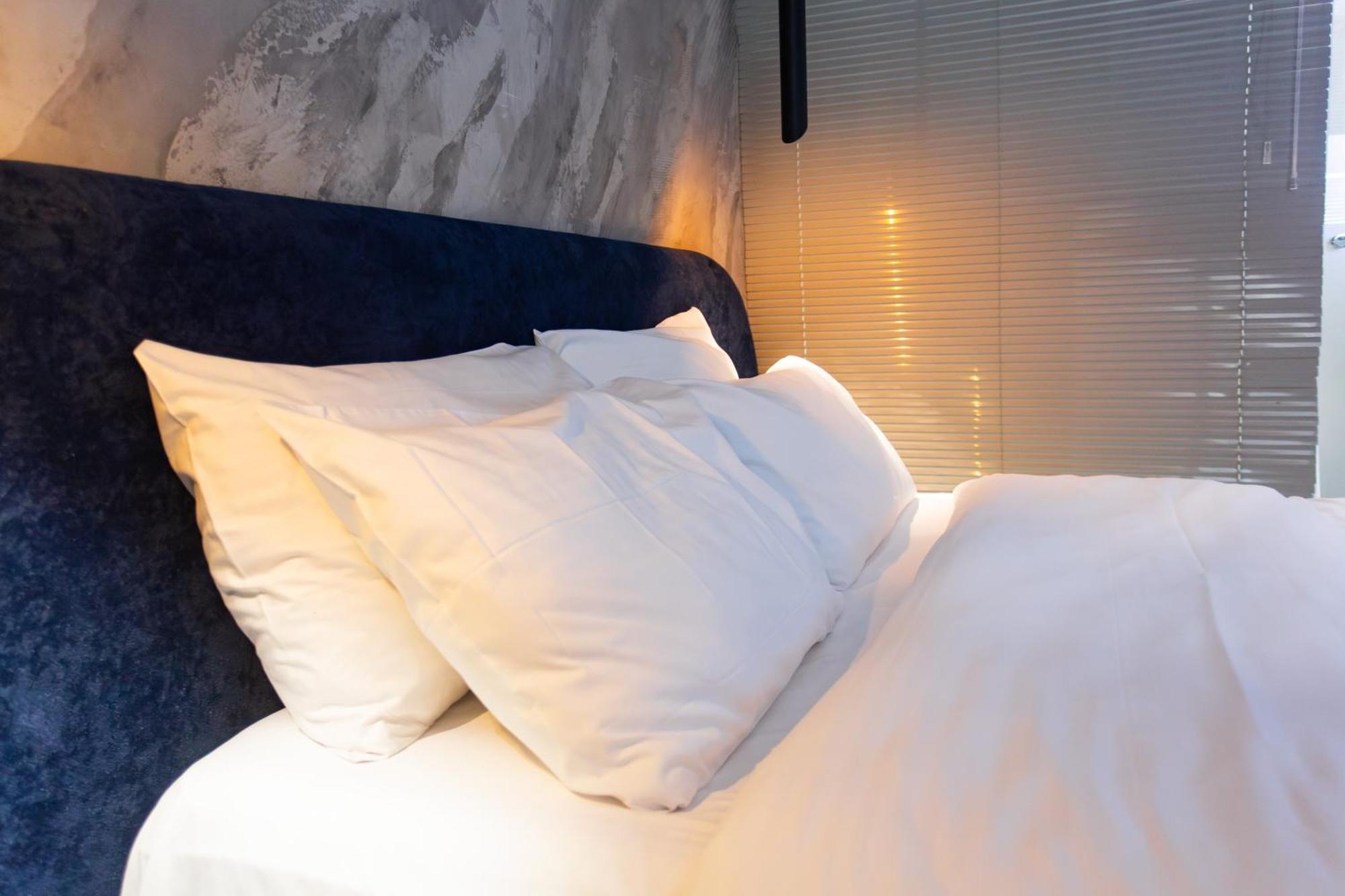 Hotel The Bubbles - Jacuzzi Tirana